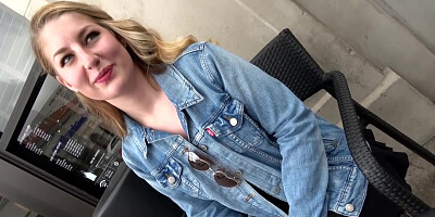 Gives Stranger A Blowjob By The Uni - Lila Frey