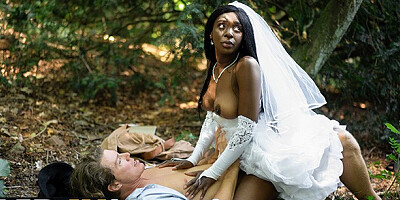 Gorgeous Zaawaadi's black cheating bride xxx