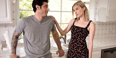 Balls licking movie with perky Lindsey Lakes from Mommy blows best
