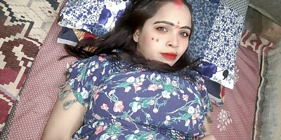 Desi Bhabi Ki Chudai - Indian Hardcore Sex With Doggy Style Clear Voice Hindi Audio.