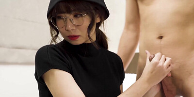 Cute assistant Ranako agreed to replace the porn actress