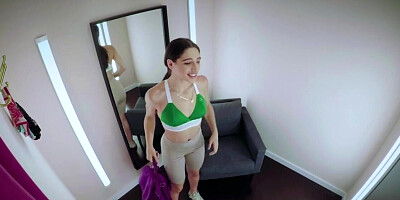 Big assed girl flexing and tying different clothes on