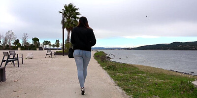 Superb teen Skyla goes all out for her porno debut