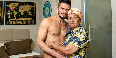 72 Years old bbw mom rough anal fucked