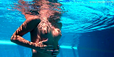 Mary's teen (18+) xxx