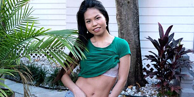 Stripping video with nice-looking Evie Ling from Naughty Mag