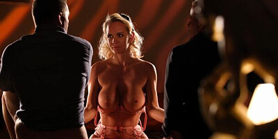 Flashy Anna De Ville at long legs smut