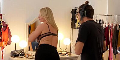 Naughty America - Rachael Cavalli gets fucked by her assistant!!