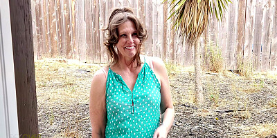 A Mature Milf Masseuse Sucks And Fucks Her Blind Psychiatrist While Giving Him A Massage While His Wife Is Away - The Masseuse