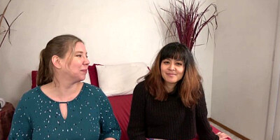 Big cock xxx with junoesque Camille Crimson and Pearl Sinclair from Desperate Amateurs