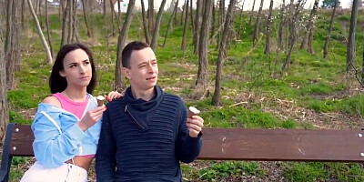 Skinny babe catches her boyfriend fucking the stepmom