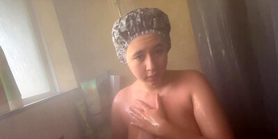 Chubby Fat Bbw Taking A Shower