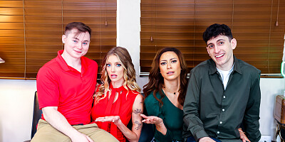 Two cougars are licked by stepsons in this foursome