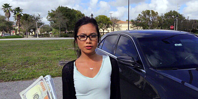 Nerd girl Vina Sky appreciates POV fucking