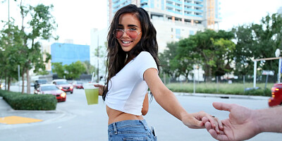 Thin slut reverse rides and swallows after a hot foreplay