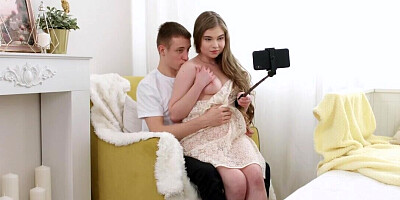 Big boobs babe gets horny prior to riding him