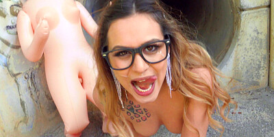 Rubi Rico begs to be istretched and used
