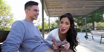 Public pleasure with a girl that prefers sodomy