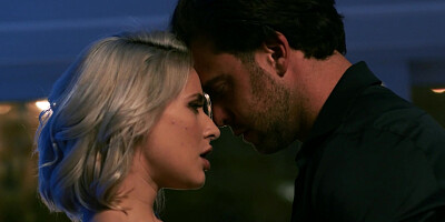 Rough threesome sex for bitch Jessie Saint