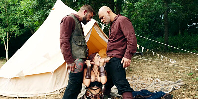 Hot princess Sophie Reade had sex with bodyguards