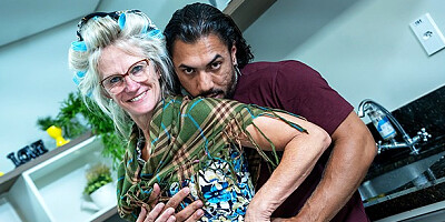 Siren's extreme action by Only Taboo