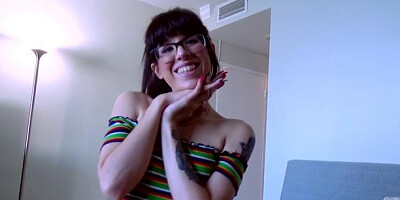 Hot Crazy Mess: Girl Isabel Moon wearing glasses POV orgasm