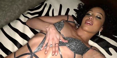 Ricky's Room: Rough nailing together with charming Alexis Tae