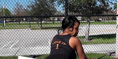 Round & Brown - Ebony Aryana Adin is so big butt blonde hair