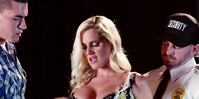 MommyGotBoobs - Cleanest facial in company with Alena Croft