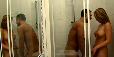 MikesApartment - Renato cum in pussy