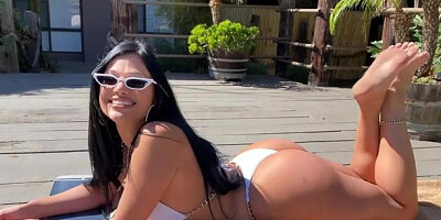 GotFilled: Mona Azar shows natural boobs