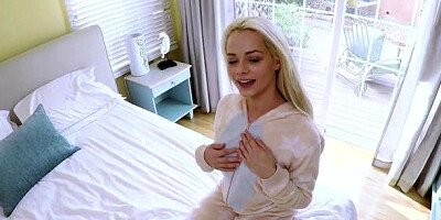 POVD.com: Elsa Jean in jeans bound