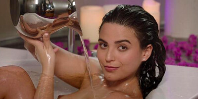 Vixen - Ariana Van X next to Alberto Blanco steamy deepthroat