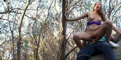 StrandedTeens - Teen Hayden Hennessy flashing