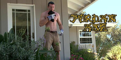 MILFsLikeItBig: Large boobs Brooke Tyler cum on face