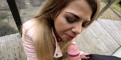 PublicPickups: Bella Scaris & Tony De Sergio video