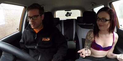 FakeHub Originals - Girl Chloe Carter feels like cumshot