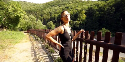 Public Pickups: Attractive Billie Star goes wild on cock