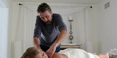 NewSensations.com: Candice Dare rubbing