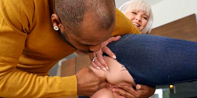 Brazzers Exxtra - Kay Carter in tandem with Musa Phoenix