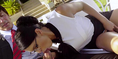 HarmonyVision-Video: Hard fucking babe in glasses outdoors