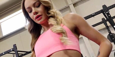 Cum4K: Naomi Swann feels in need of nailed rough