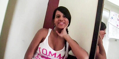 Watch wet courtesan's smut