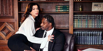 Valentina Nappi's cowgirl porn by Deeper