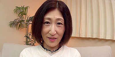 H056g02 The First Av Appearance Of A Mature Woman Of Mature Mature Woman! In Agony With The First Iki Squirting In Life!