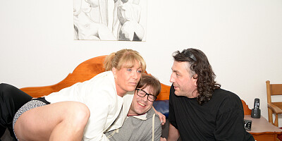 Hot mature handles pair of big dicks in slutty MMF