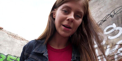 Tiffany Blue takes cum in her mouth after servicing fat cock