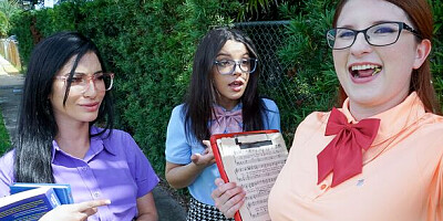 Cute Jasmine Vega and Ella Cruz - blowjob sex - TeamSkeet Classics