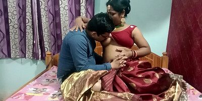 Fucking Indian Desi Bhabhi Real Homemade Hot Sex in Hindi with xmaster on X Videos