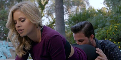 Jessa Rhodes wants the geeky guy next door to fuck her